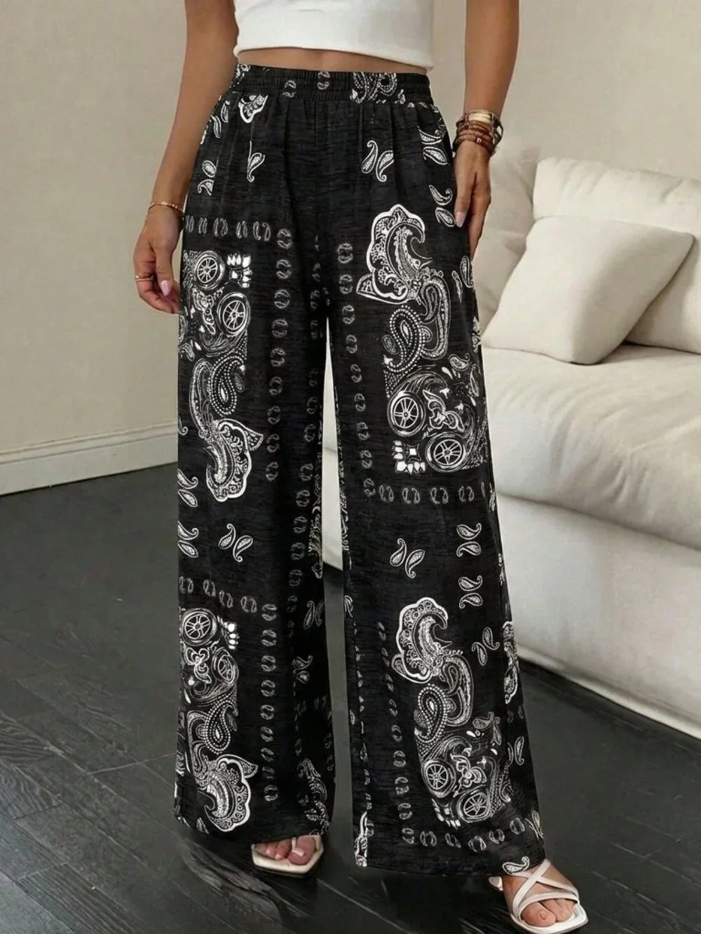 Black and White Casual Women's Extra Long Printed Maxi Trousers - Picture 4 of 7